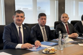 11haber-372699-tuzun-il-belediye-baskanlari-toplantisina-katildi-0.jpg