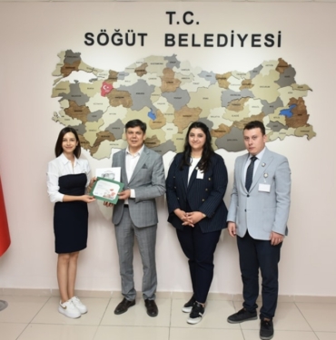 11haber-478964-losev-den-baskan-durgut-a-ziyaret-0.jpg
