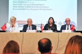 11haber-9110555-subasi-sosyal-belediyecilik-panelinde-0.jpg