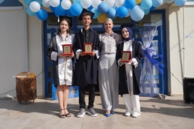11haber-175647-mezun-oldugu-okula-baskan-olarak-gitti-3.jpg