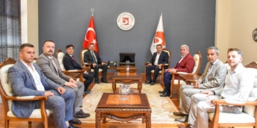 11haber-711663-mhp-heyetinden-rektor-hocaya-ziyaret-0.jpg