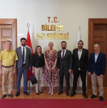 11haber-9310213-eczacilar-dan-subasi-na-ziyaret-0.jpg