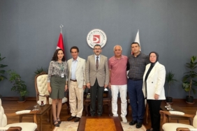 11haber-4310431-yesilay-dan-rektor-hoca-ya-ziyaret-1.jpg
