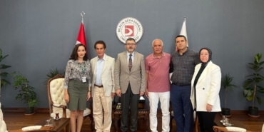 11haber-4310431-yesilay-dan-rektor-hoca-ya-ziyaret-1.jpg