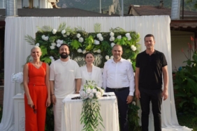 11haber-4812110-eko-aleyna-sina-kavustu-1.jpg