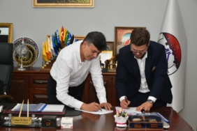 11haber-717323-imzalar-atildi-0.jpg