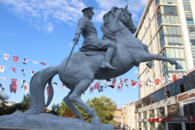 11haber-521115-kurtulusun-simgesi-torenle-yerini-aldi-14.jpg