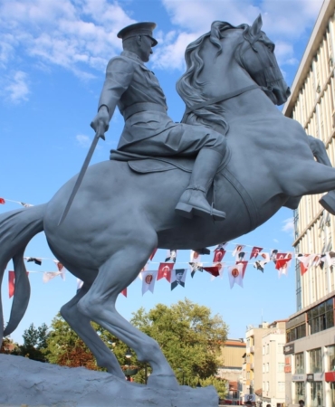 11haber-521115-kurtulusun-simgesi-torenle-yerini-aldi-14.jpg
