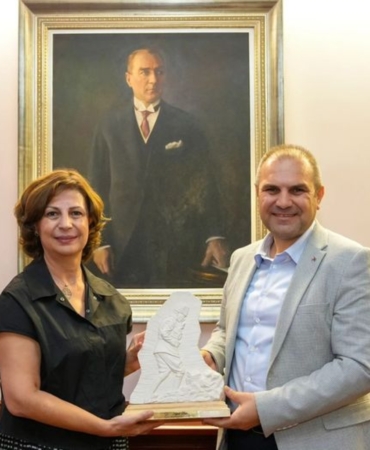 11haber-2109571-aykut-baskan-dan-ayse-baskana-ziyaret-1.jpg
