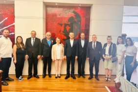 11haber-8669610-aykut-baskan-ozgur-ozel-ile-biraraya-geldi-0.jpg