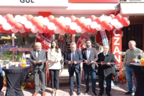 11haber-3515410-gul-eczanesi-acildi-0.jpg