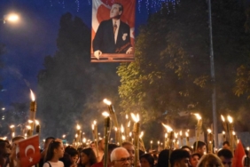 11haber-448146-bayragini-al-cumhuriyet-coskusuna-sen-de-katil-0.jpg
