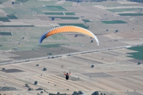11haber-792753-parasutculer-atamiz-icin-semalara-cikacak-1.jpg