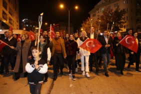 11haber-86221010-bilecik-kirmizi-beyaz-a-burundu-0.jpg