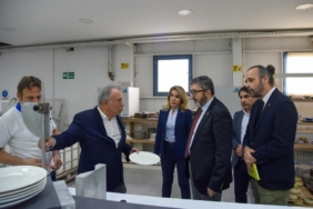 11haber-6932105-rektor-hoca-dan-porland-a-ziyaret-2.jpg