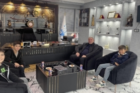 11haber-71710102-huseyin-baskanin-misafirleri-agir-0.jpg