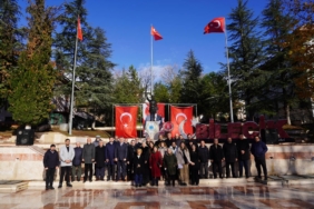 11haber-8168107-chp-ogretmenler-gununu-kutladi-2.jpg