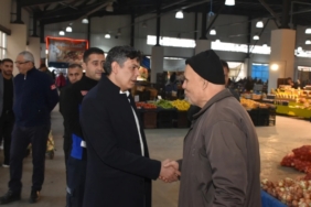11haber-8792310-ferhat-baskan-pazar-esnafini-gezdi-2.jpg