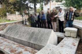 11haber-973158-tarihteki-onemli-sahsiyetin-kabri-turbe-olacak-2.jpg