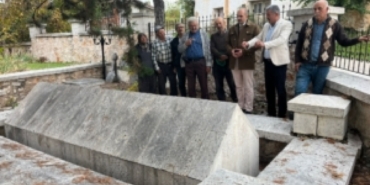 11haber-973158-tarihteki-onemli-sahsiyetin-kabri-turbe-olacak-2.jpg
