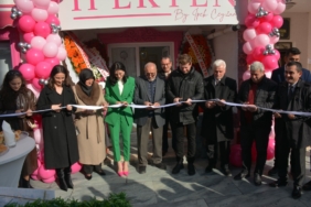 11haber-966977-ipekten-guzellik-salonu-hizmete-girdi-4.jpg