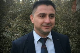 11haber-544386-gazi-ahmet-belediye-ye-veda-etti-1.jpg