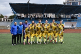 11haber-65103110-lider-sogutspor-3-puana-kitlendi-1.jpg