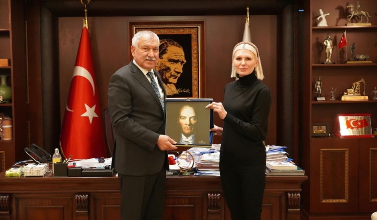 11haber-49210510-subasi-cocuklarimizin-gelecegine-umut-olmak-icin-3.jpg