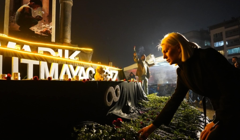 11haber-772975-subasi-birlikte-yas-tutuyoruz-0.jpg