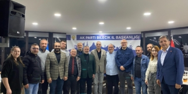 11haber-367479-ak-parti-stk-ve-gazetecileri-iftarda-bulusturdu-1.jpg