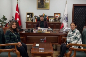 11haber-9811910-baskan-durgut-sorulari-yanitladi-0.jpg