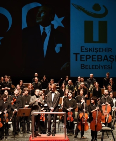 11haber-1033553-tepebasi-belediyesi-iki-elin-sesi-var-genclik-senfoni-orkestrasi-ve-korosu-bilecik-te-konser-verecek-0.jpg