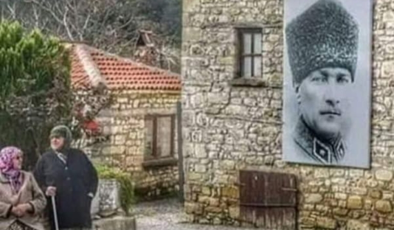 11haber-10587810-ataturk-ile-iki-sehit-annesinin-aglatan-diyalogu-0.jpg