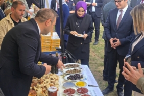 11haber-8281610-bayirkoy-un-lezzetleri-gorucuye-cikti-1.jpg