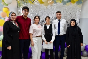 11haber-3921025-durgut-bir-babanin-gururu-tarif-edilemiyor-0.jpg