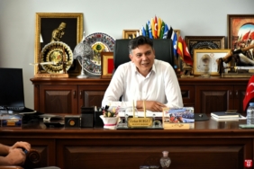 11haber-445415-baskan-durgut-tan-buyuk-taarruz-ve-malazgirt-zaferi-kutlamasi-1.jpg