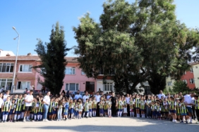 11haber-735454-13-bransta-360-ogrenci-spor-yapti-1.jpg