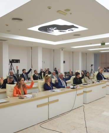 11haber-922331-belediye-meclisi-kasim-ayinda-yogun-0.jpg