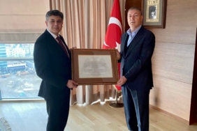 11haber-851377-baskan-durgut-tan-yildiz-a-ziyaret-0.jpg