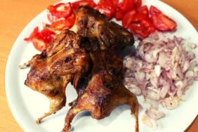 11haber-938524-bilecik-in-tescilli-yemegi-bildircin-kebabi-0.jpg