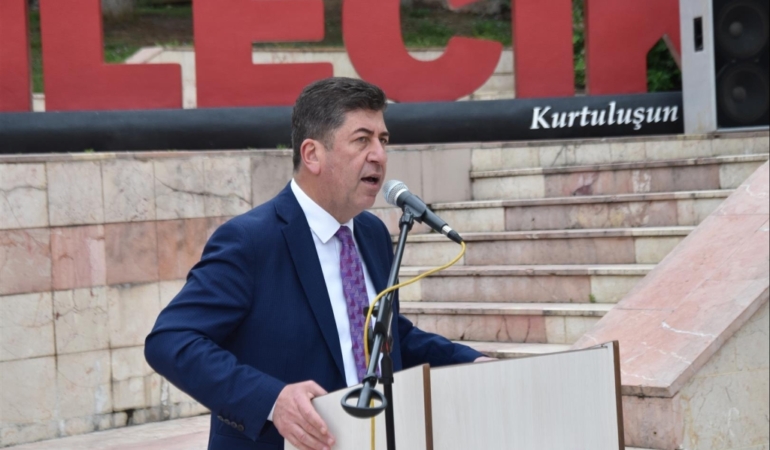 TÜZÜN:”KADİR GECESİ’NİN RAHMETİ, BEREKETİ VE HUZURU TÜM HEMŞEHRİLERİMİZİN ÜZERİNE OLSUN”