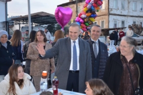 11haber-927217-bayirkoy-de-gonul-sofralari-sokaklara-tasti-0.jpg