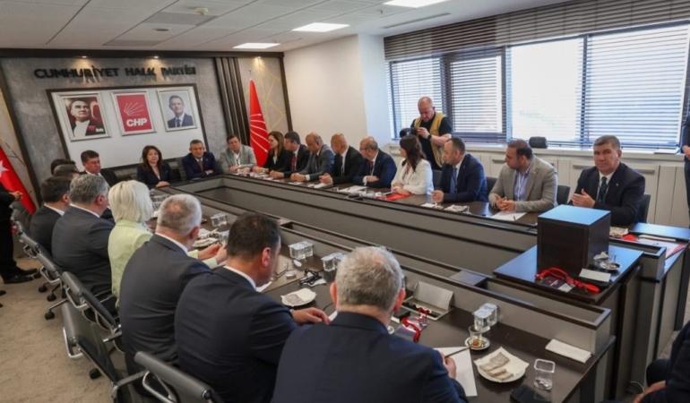 TÜZÜN:”CHP İKTİDARA YÜRÜMEYE DEVAM EDECEK”