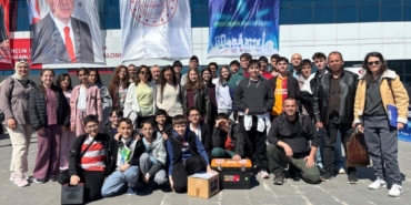 11haber-79102610-bilecik-64-robot-ile-yarismada-yer-aldi-0.jpg