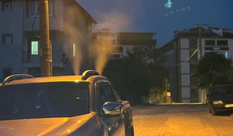 SOKAK SOKAK GECE GÜNDÜZ İLAÇLANIYOR