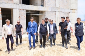 11haber-229997-vali-sozer-hastane-insaatini-inceledi-0.jpg