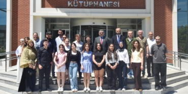 11haber-651479-kampuste-yasam-sergisi-buyuk-ilgi-gordu-0.jpg
