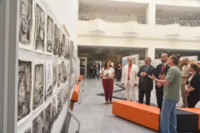 11haber-895886-yil-sonu-sergisi-kapilarini-araladi-2.jpg