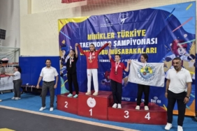 11haber-10102425-taekwondoda-gururlandiran-basari-0.jpg