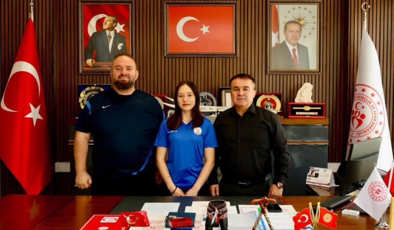 BİLECİKLİ BEYZANUR TÜRKİYE 3’ÜNCÜSÜ OLDU
